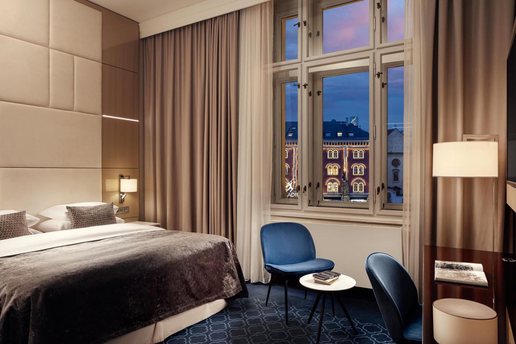 Hotel Kings Court Прага Экстерьер фото Deluxe room
